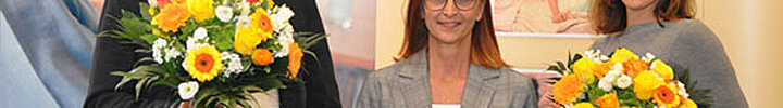 Bild Vorstandsvorsitzende Andrea Lippmann (Mitte), stellvertretende Vorstandsvorsitzende Nora Jürgens (rechts), Schriftführer Bernd Leiendecker (links)